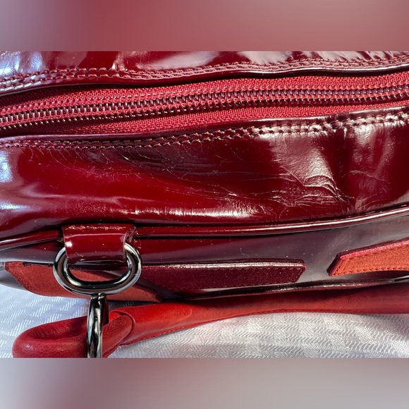 3001: Escada Y2K Burgundy Patent Leather & Suede Mini Bowler Bag Italy - Picture 9 of 16